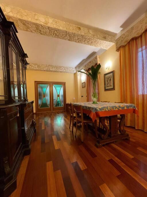 Casa Elle Apartman Catania-Fontanarossai nemzetközi repülőtér Kültér fotó